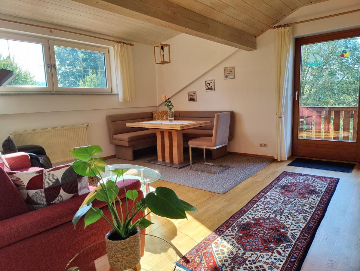 Auszeit-Wohnungen Aidenbach Екстер'єр фото