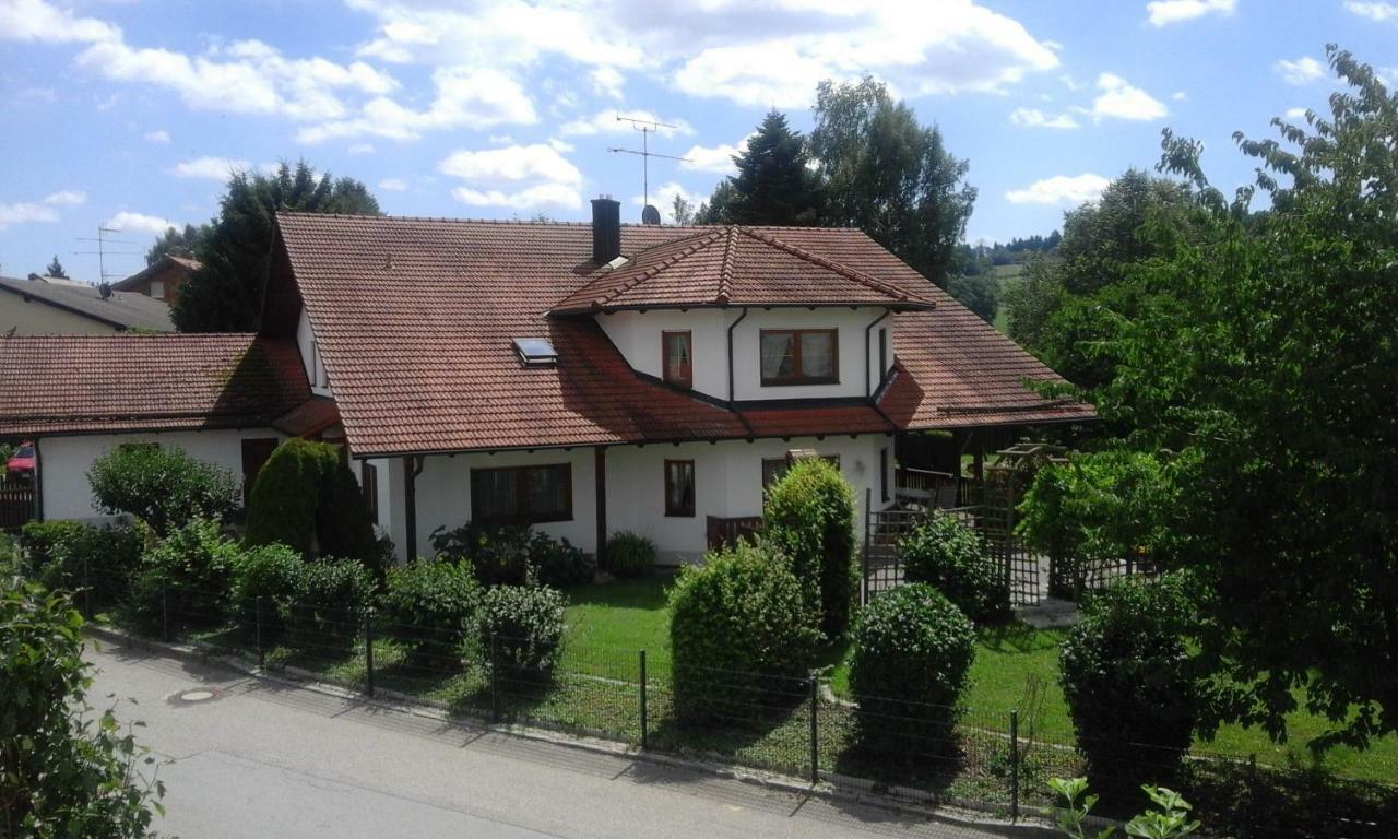Auszeit-Wohnungen Aidenbach Екстер'єр фото